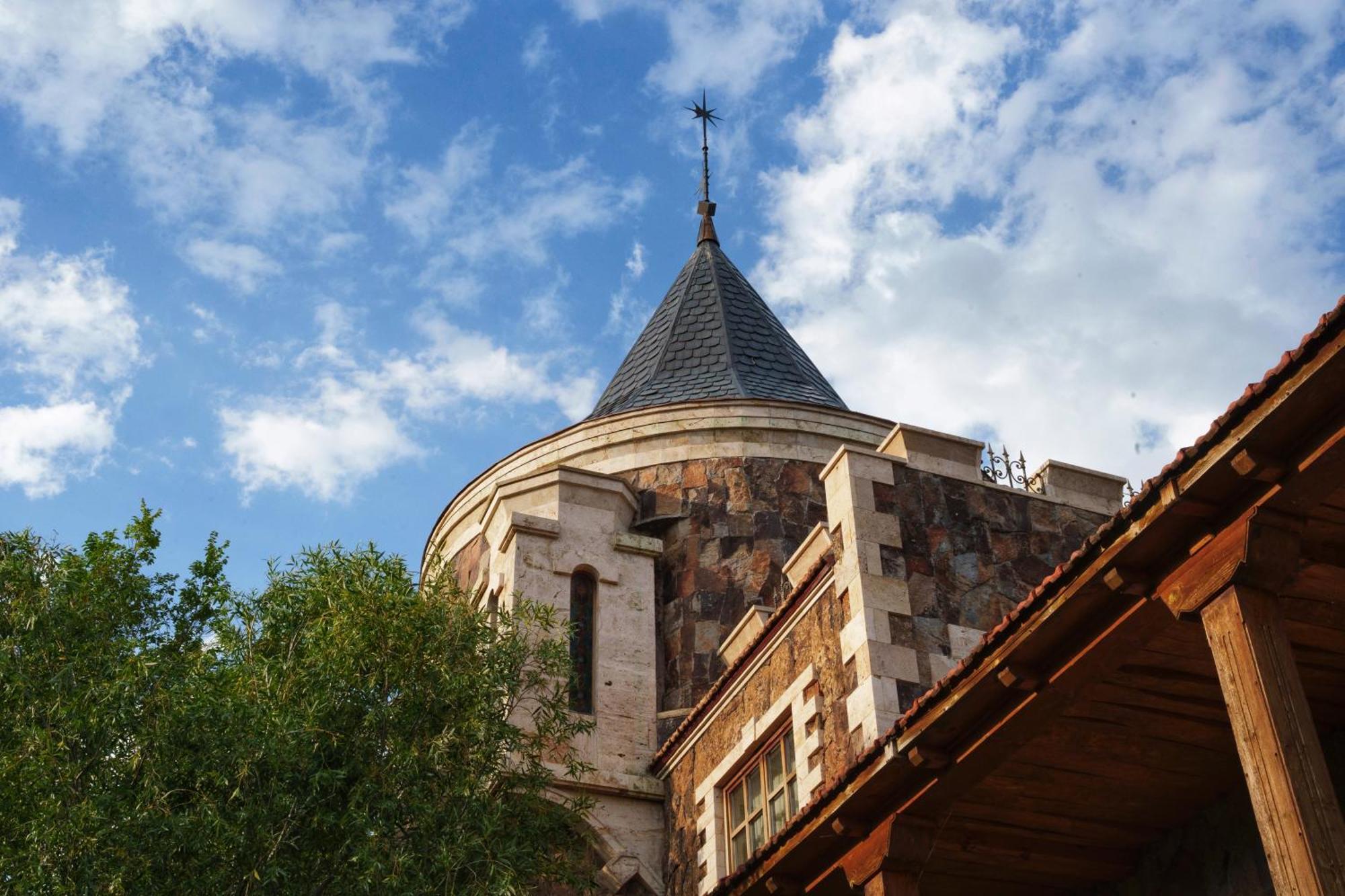 Ma Byurakan Exterior foto